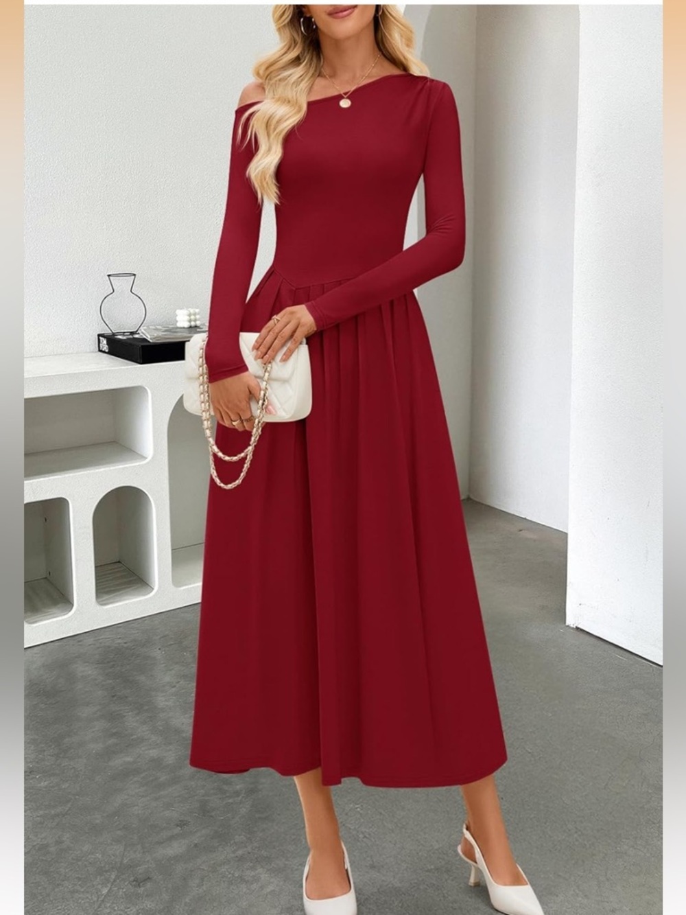 Elegant Burgundy Long Sleeve Pleated Maxi Dress 005 - Picture 6 of 7